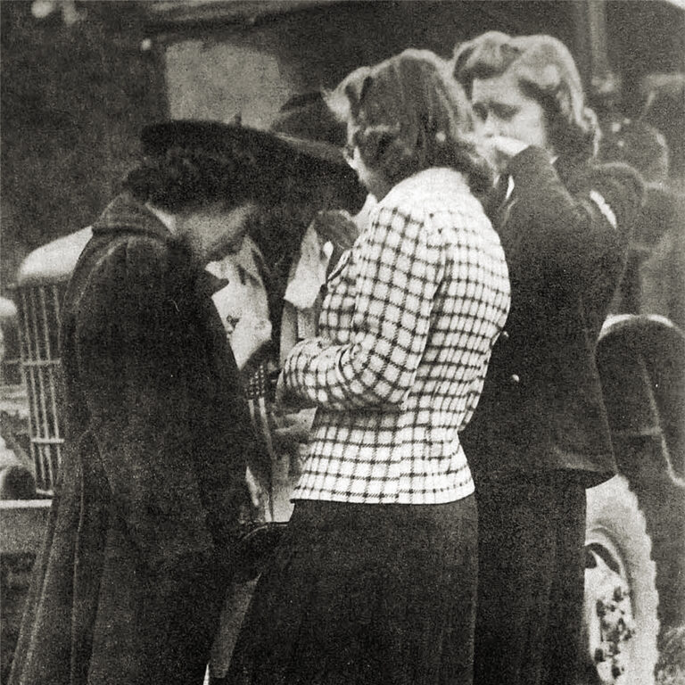 Courtesy of the Museum of History and Industry