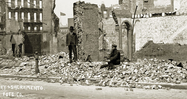 Ruins on Kearney + Sacramento, 1906, credit Bushnell Foto Co.