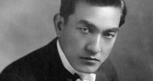 Sessue Hayakawa, promotional photograph, 1918, photo by Fred Hartsook
