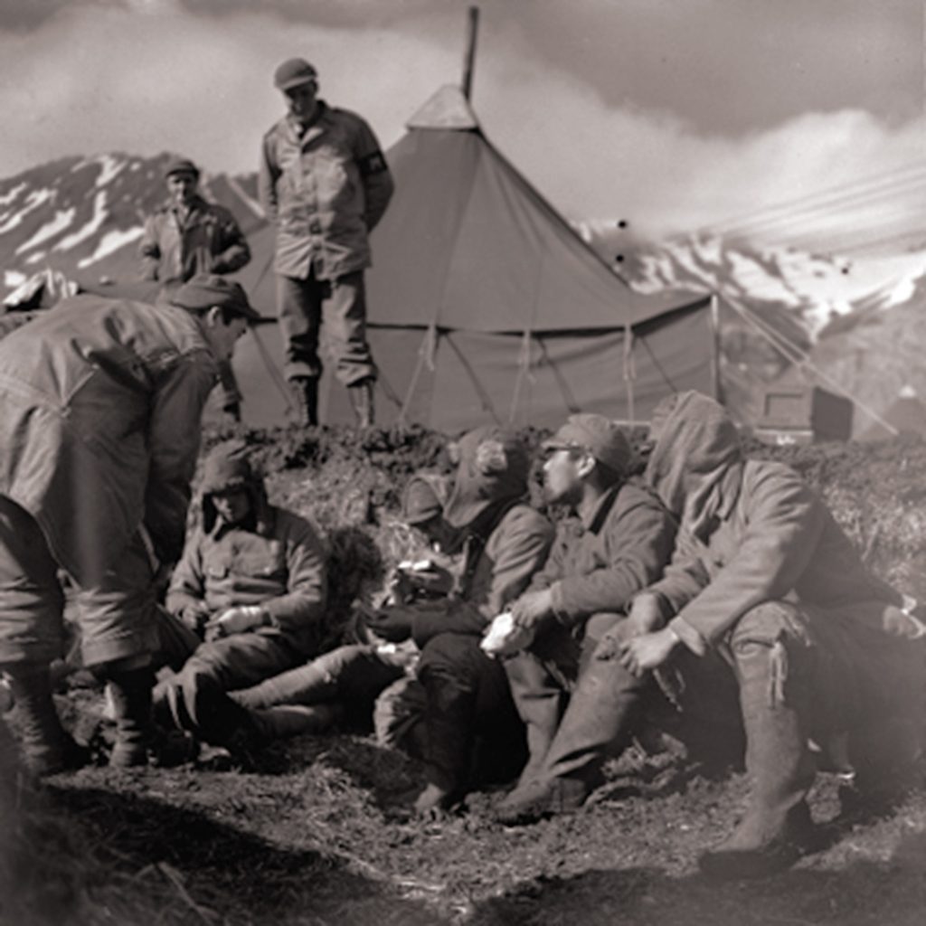MIS interpreter interrogates Japanese prisoners, Attu Island, 1943, credit NARA