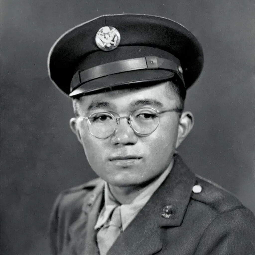 Hiroshi Fujishige in army uniform