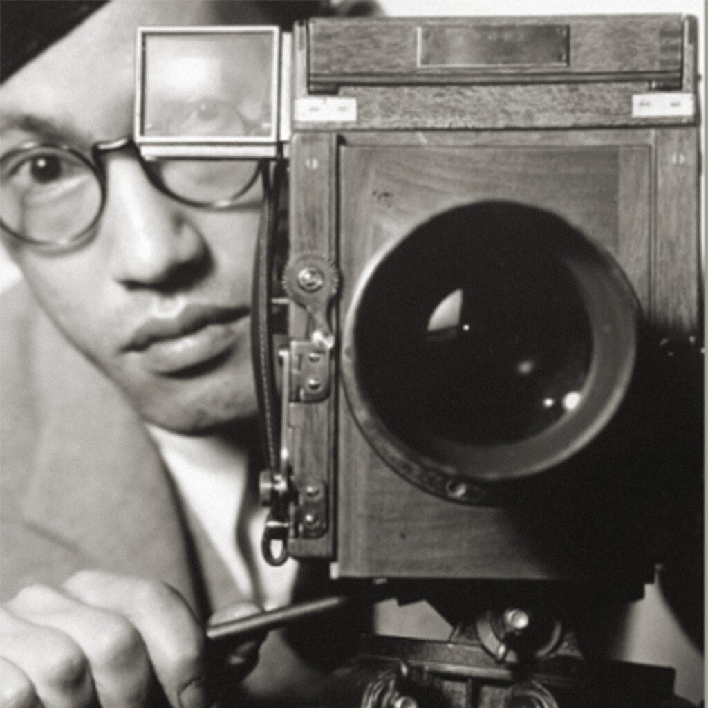 Toyo Miyatake, self-portrait, 1932.