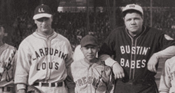 Kenichi “Zeni” Zenimura (third from left) stands with Lou Gehrig and Babe Ruth at Fresno’s Firemen’s Ballpark, October 29, 1927.