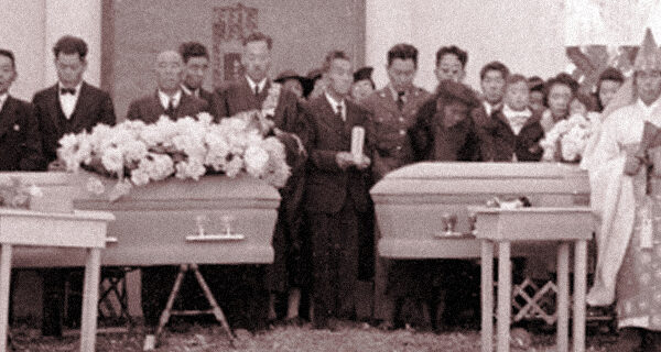 Funeral for James Ito and Jim Kanagawa, both shot and killed by soldiers at Manzanar, December 21, 1942, credit Nagatomi Family Collection