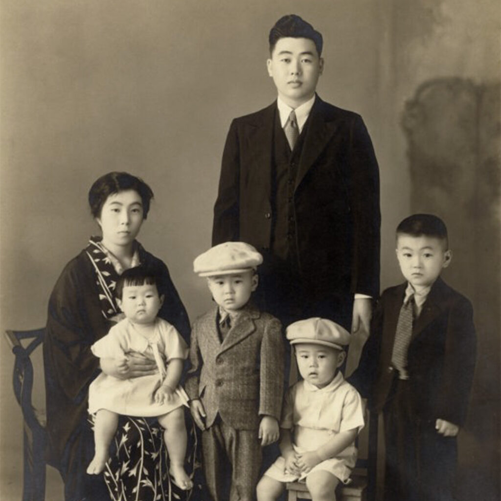Shigeo Shigenaga with his wife Akino and their children.