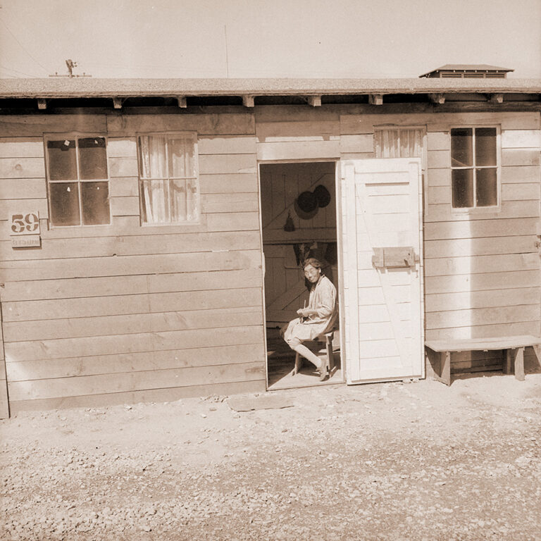 Dorothea Lange / U.S. National Archives and Records Administration