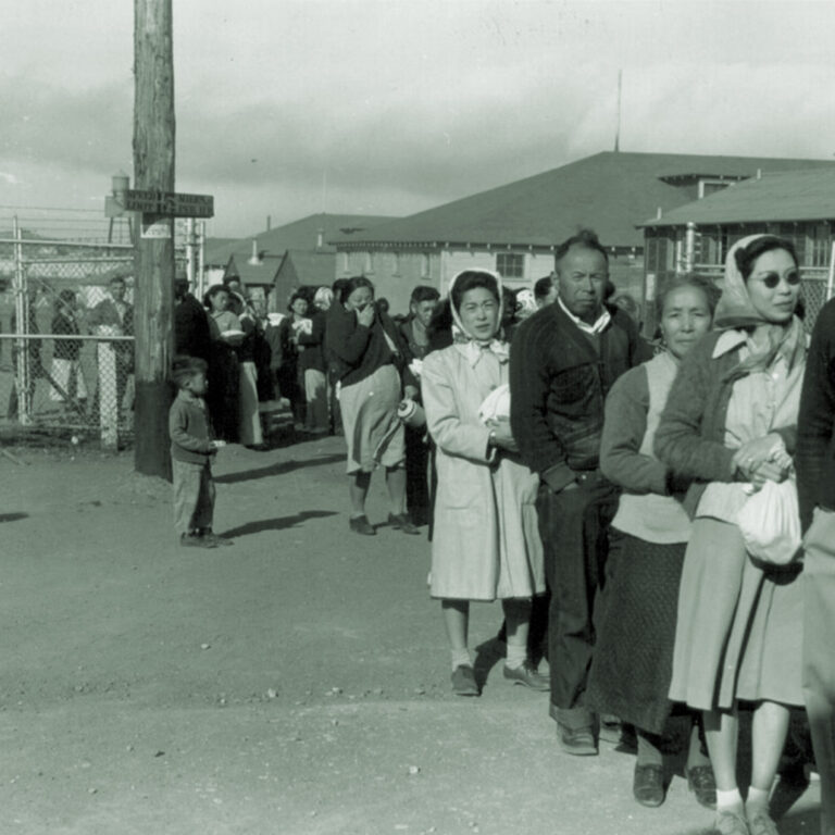 Dorothea Lange / U.S. National Archives and Records Administration